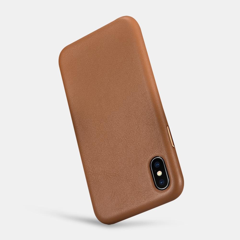 CHLOÉ Vick logo-embossed leather iPhone XS Max case